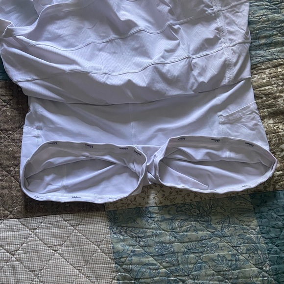 Lululemon pace tennis skirt - Picture 4 of 11